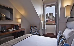 Turim Terreiro Do Paco Hotel